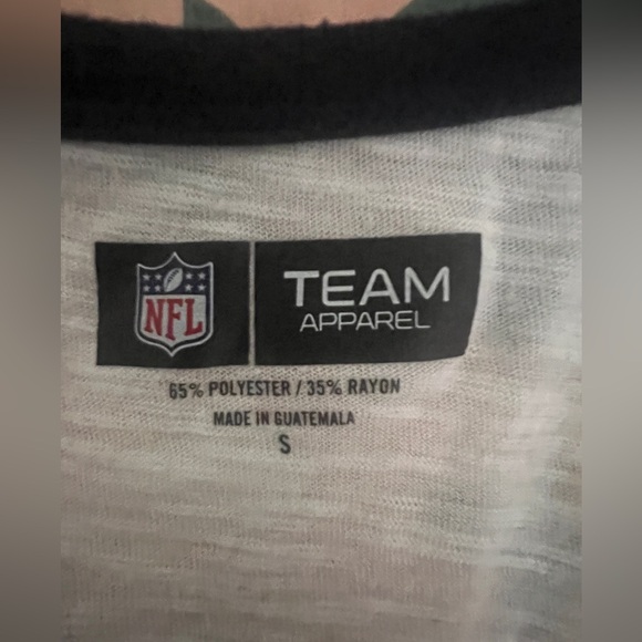 Seattle Seahawks Shirt Women Tee Size Small - Picture 2 of 6